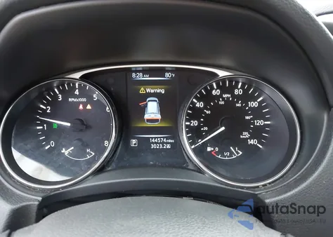 2014 Nissan Rogue S z USA, uszkodzony, nr VIN 5N1AT2MV1EC824488